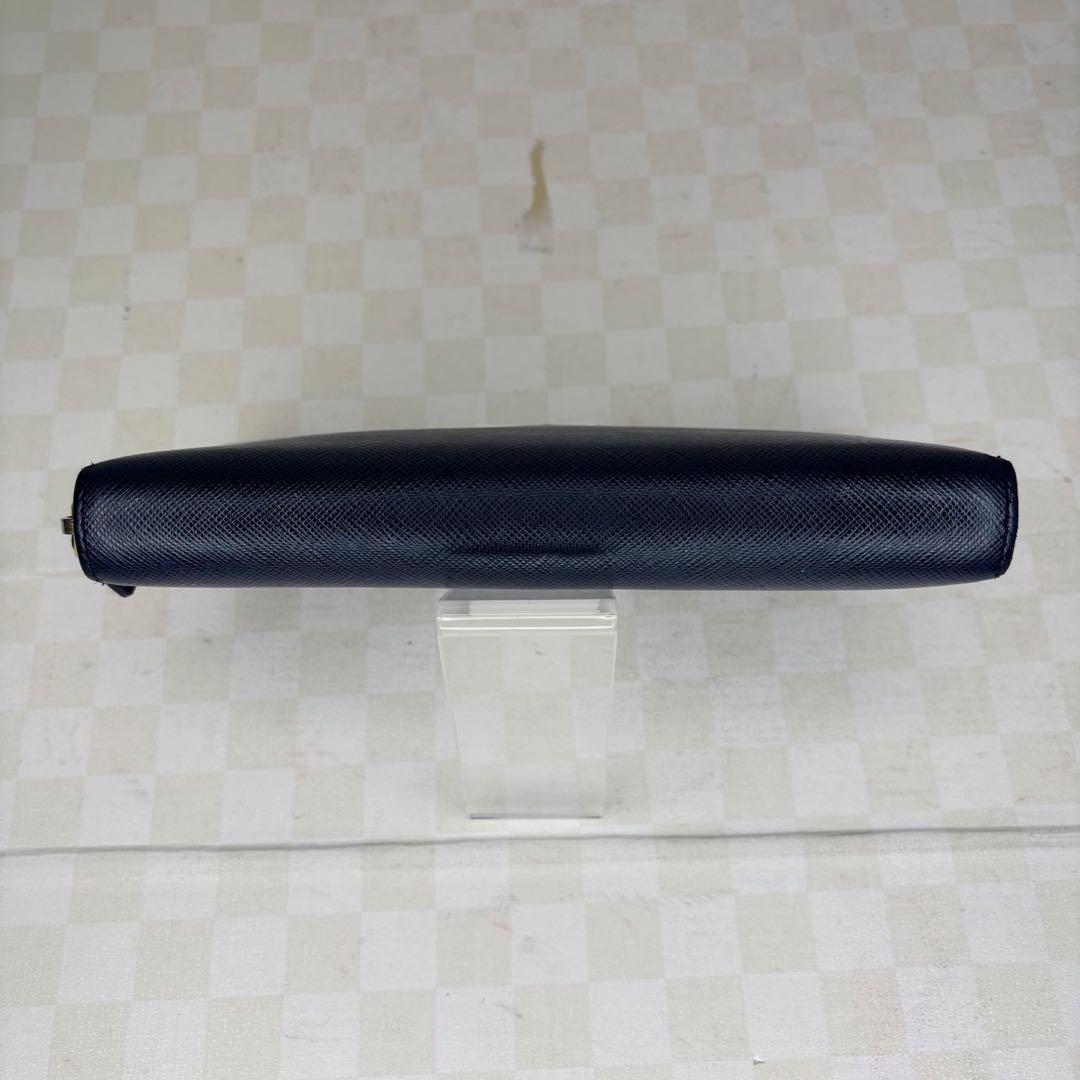 極美品　PRADA プラダ　長財布　ラウンドファスナー M08