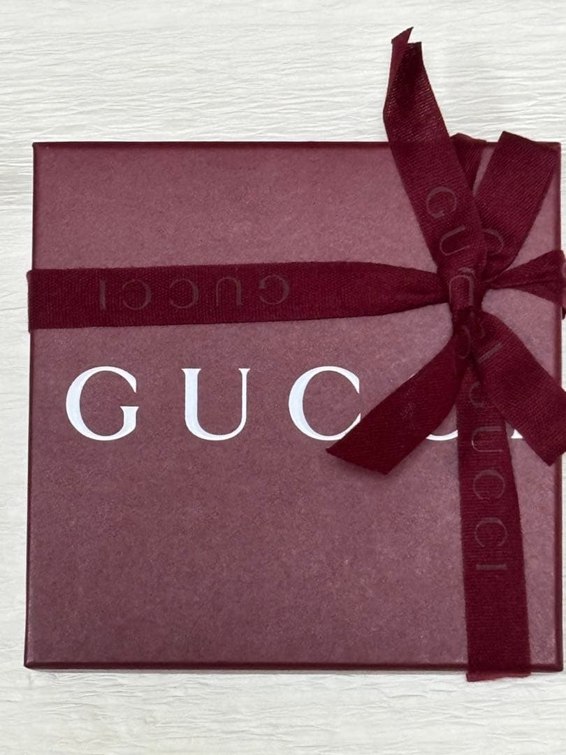 GUCCI ハンカチ　レディース
