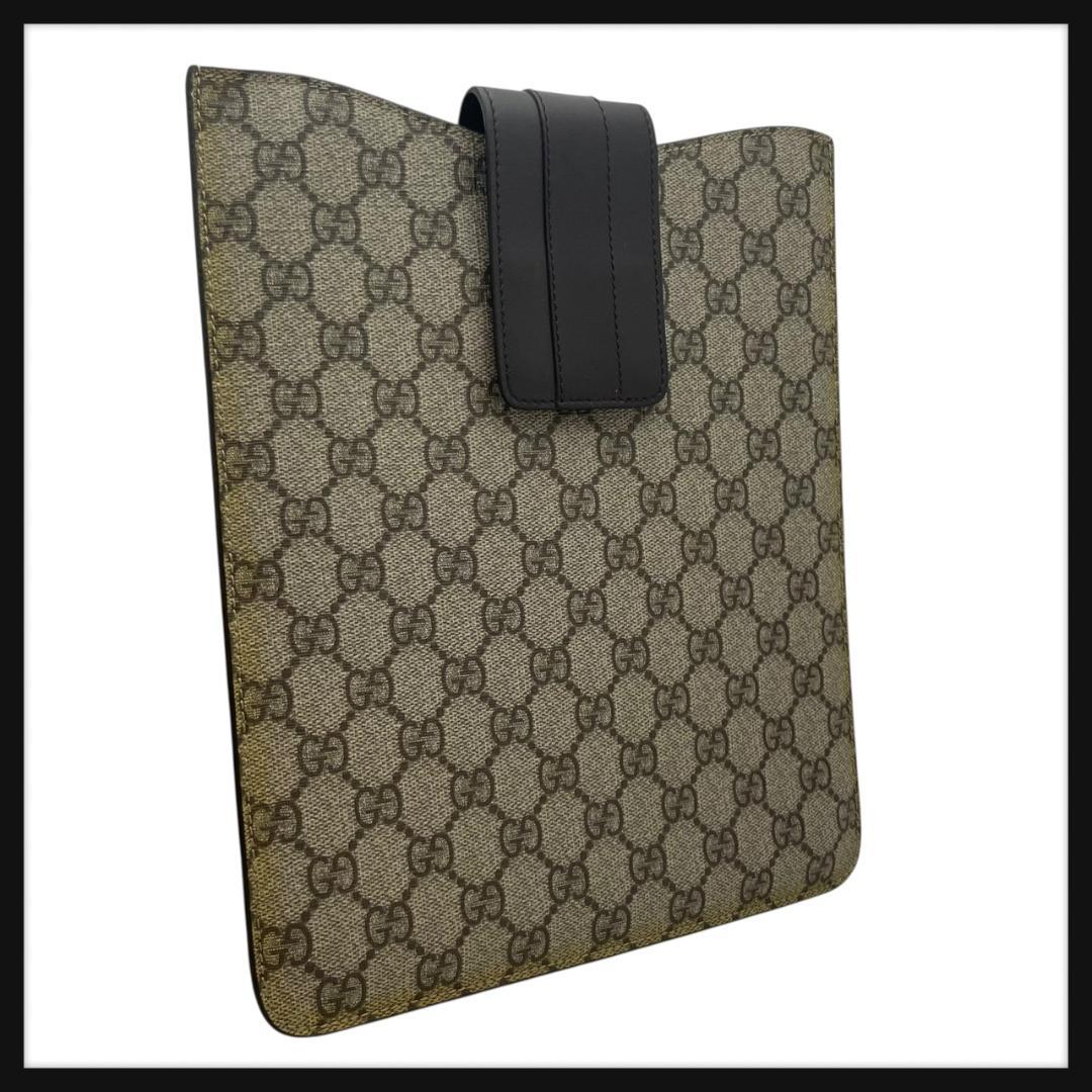 【美品】 GUCCI グッチ iPadケース GG スプリーム