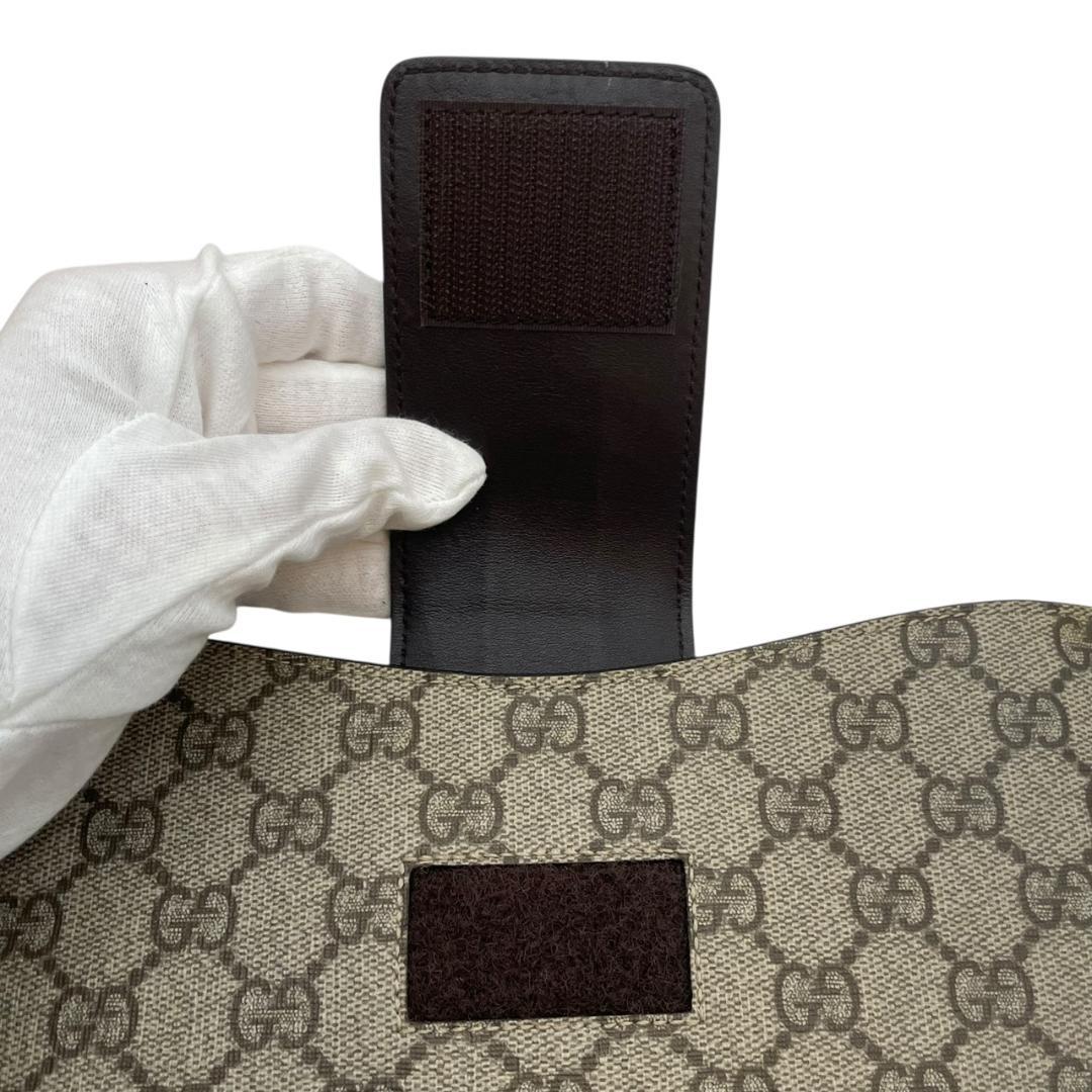 【美品】 GUCCI グッチ iPadケース GG スプリーム