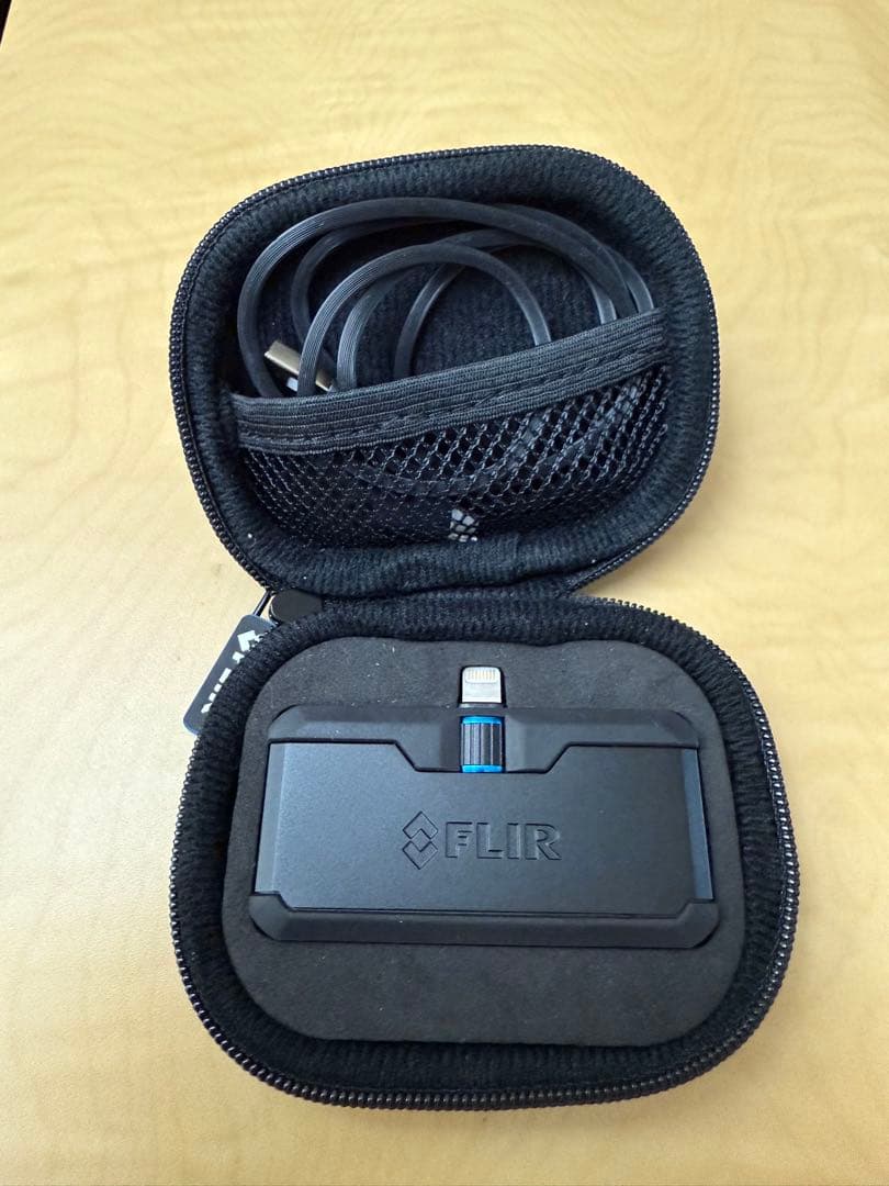 【2/22誕生日セール】【超極美品】FLIR ONE PRO for iOS