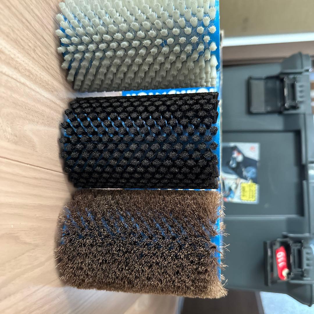 HOLMENKOL スキー用ブラシセット