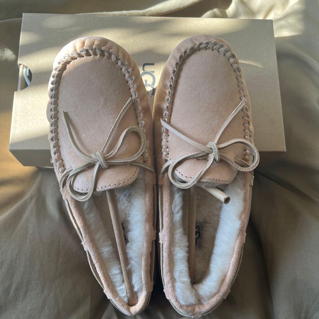 UGG ダコタ　アンバーライト　24cm