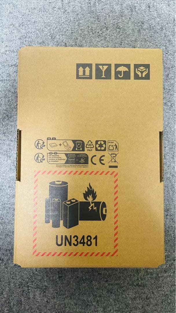 新品Razer Viper Mini Signature Edition マウス