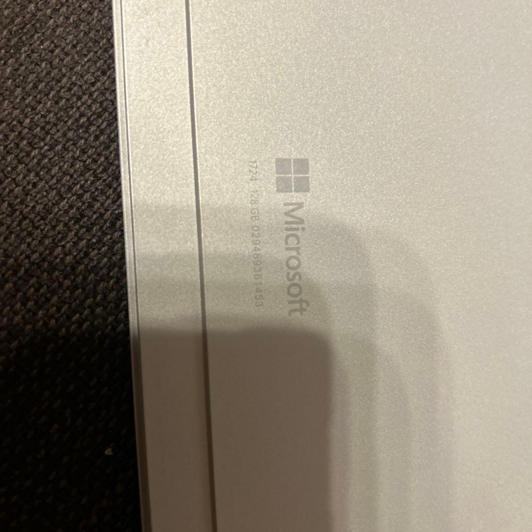 Microsoft Surface Pro 4 12.3インチ シルバー