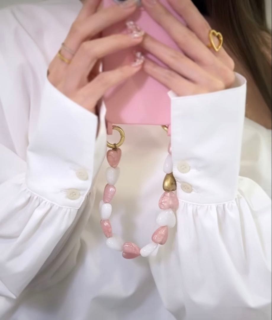 LOUVINIハンドストラップPETIT CUORE PINK-WHITE