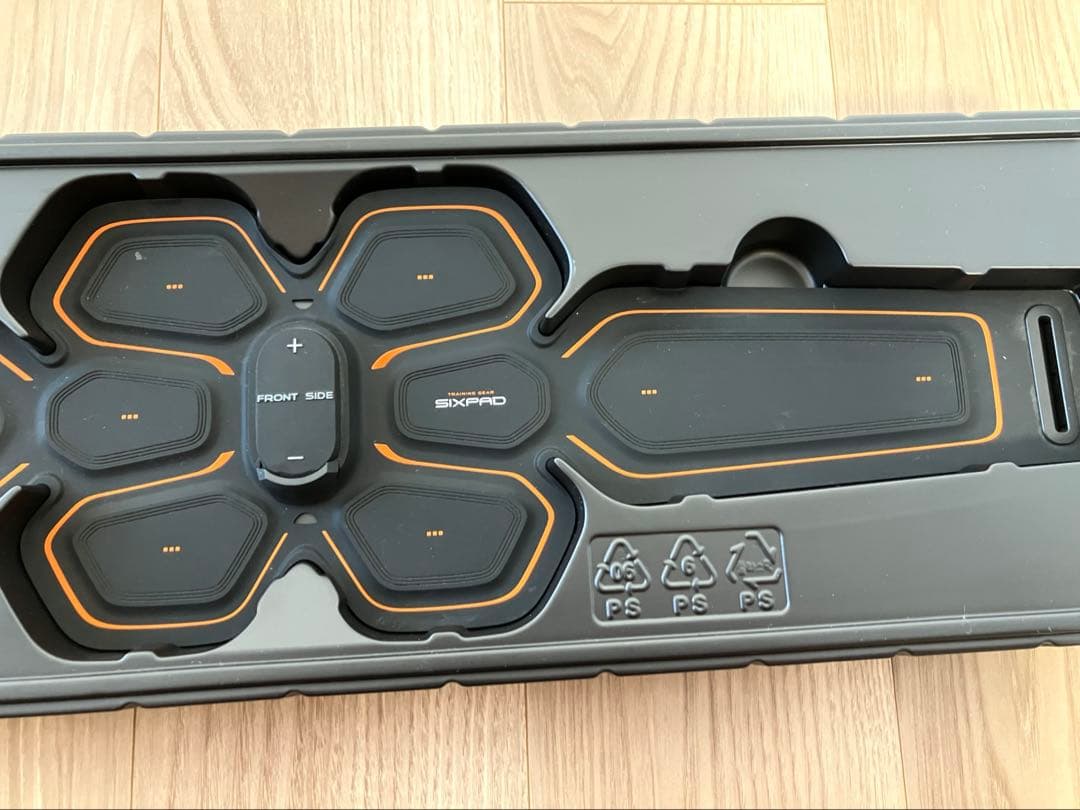 SIXPAD Abs Belt ＋ 純正品ジェルシート6枚入り×2個付き　MTG