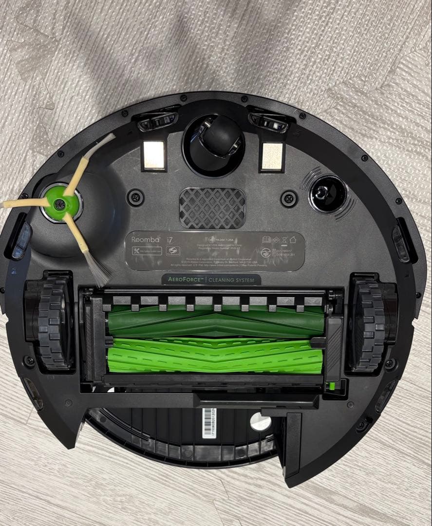 iRobot Roomba i7 本体 充電ドック付き （i715060）