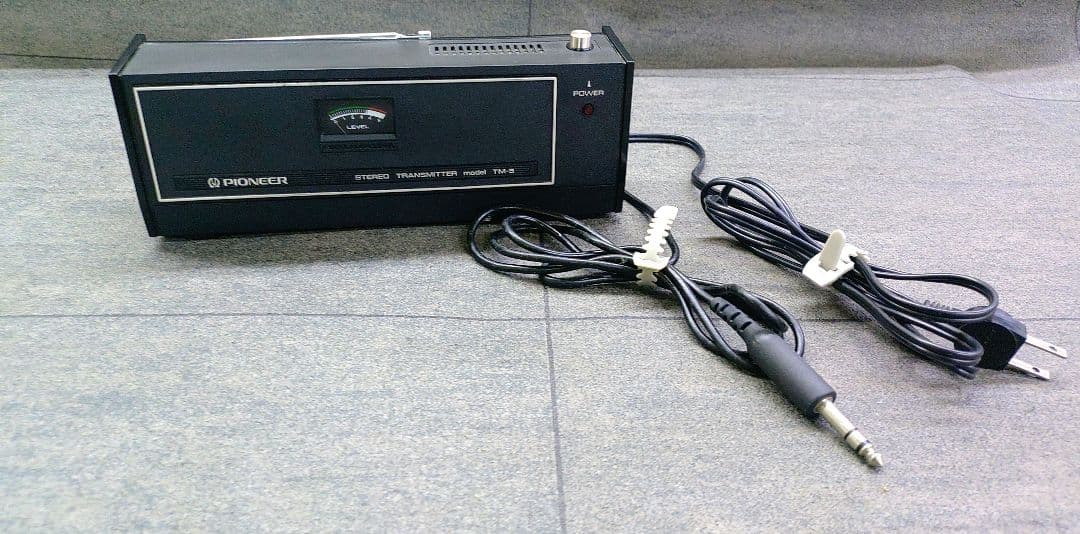 Sew-5 ワイヤレスヘッドフォン & TM-5 ラジオトランスミッター　OD7