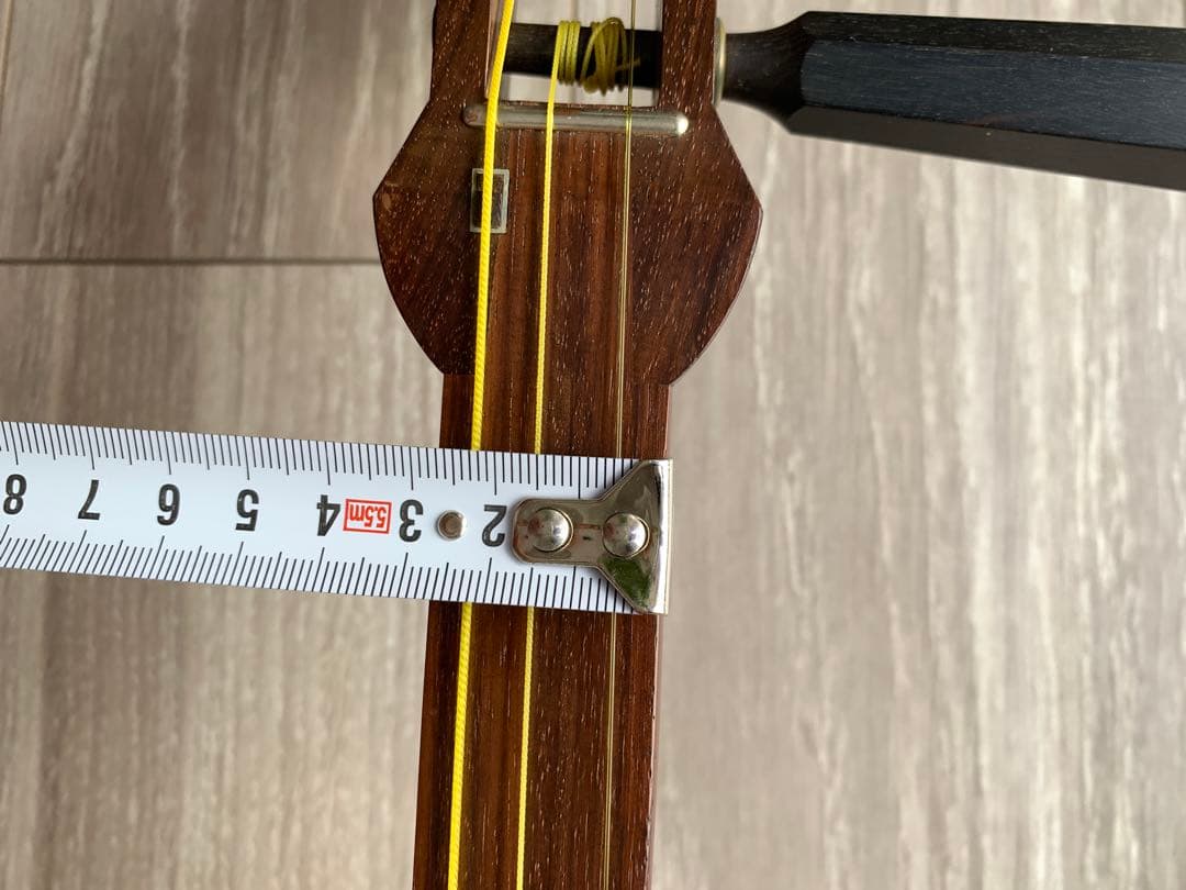 津軽三味線本体皮破れなし天神欠けかんべりなし紅木東さわりありバチハードケース付き