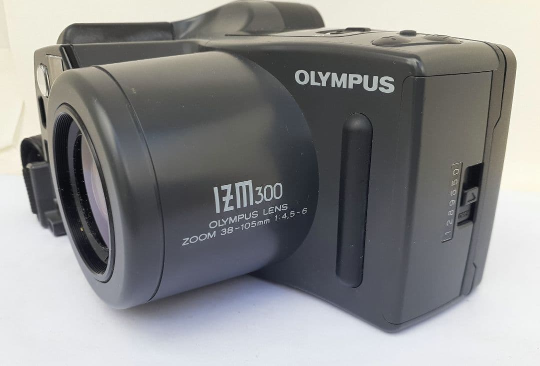 切れ者です、オリンパスのブリッジカメラ「IZM300」