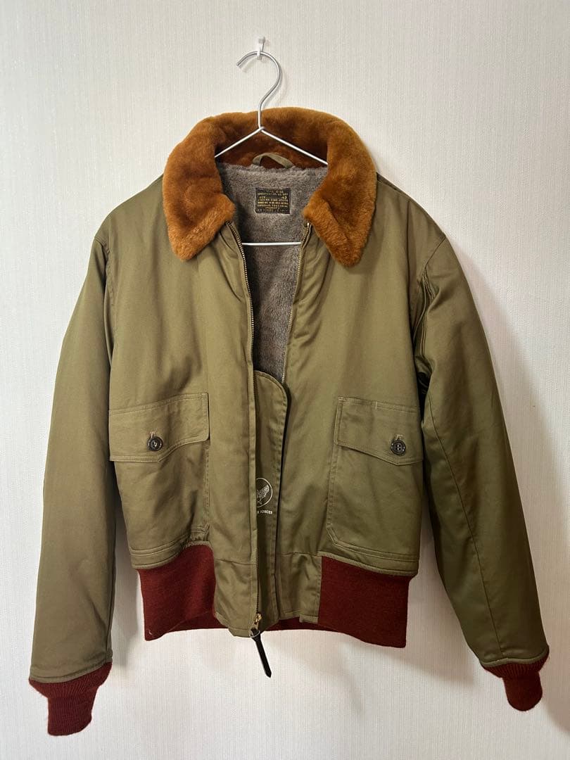 バズリクソンズ　b-10 RED RIB