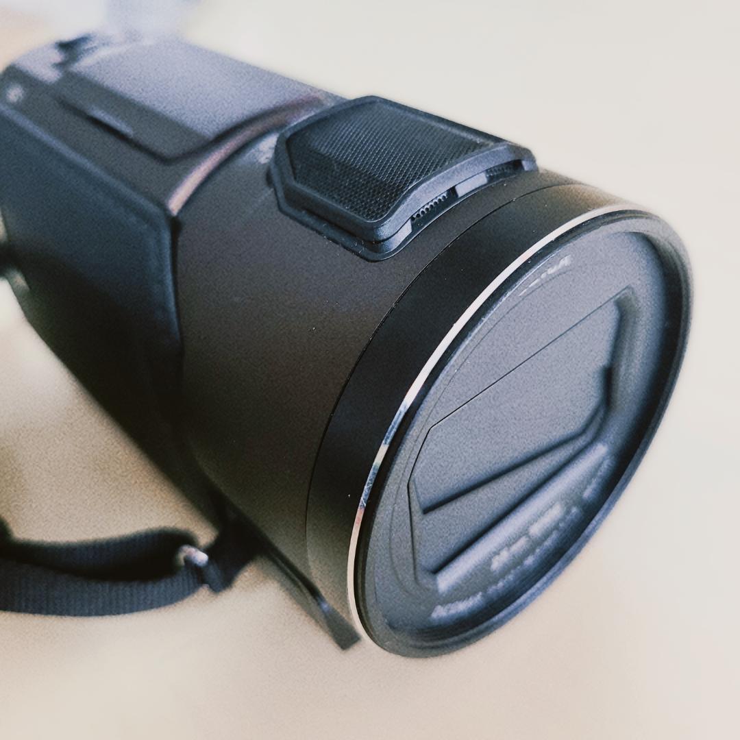 極美品！Panasonic デジタル4K ビデオカメラ HC-VX1M