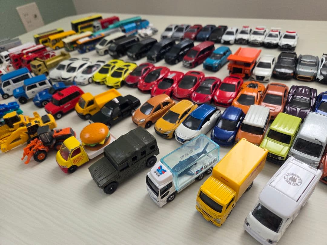 廃盤含む/トミカ100台以上/まとめ売りセット/ミニカー/トミー/タカラトミー