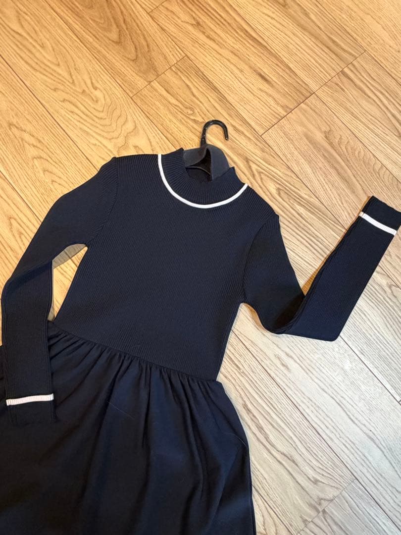 フェンネル　ニットワンピース　9号　ブラック