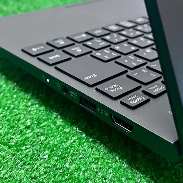 2021《優良美品》薄型軽量ハイスペック【 LAVIE Direct PM 】