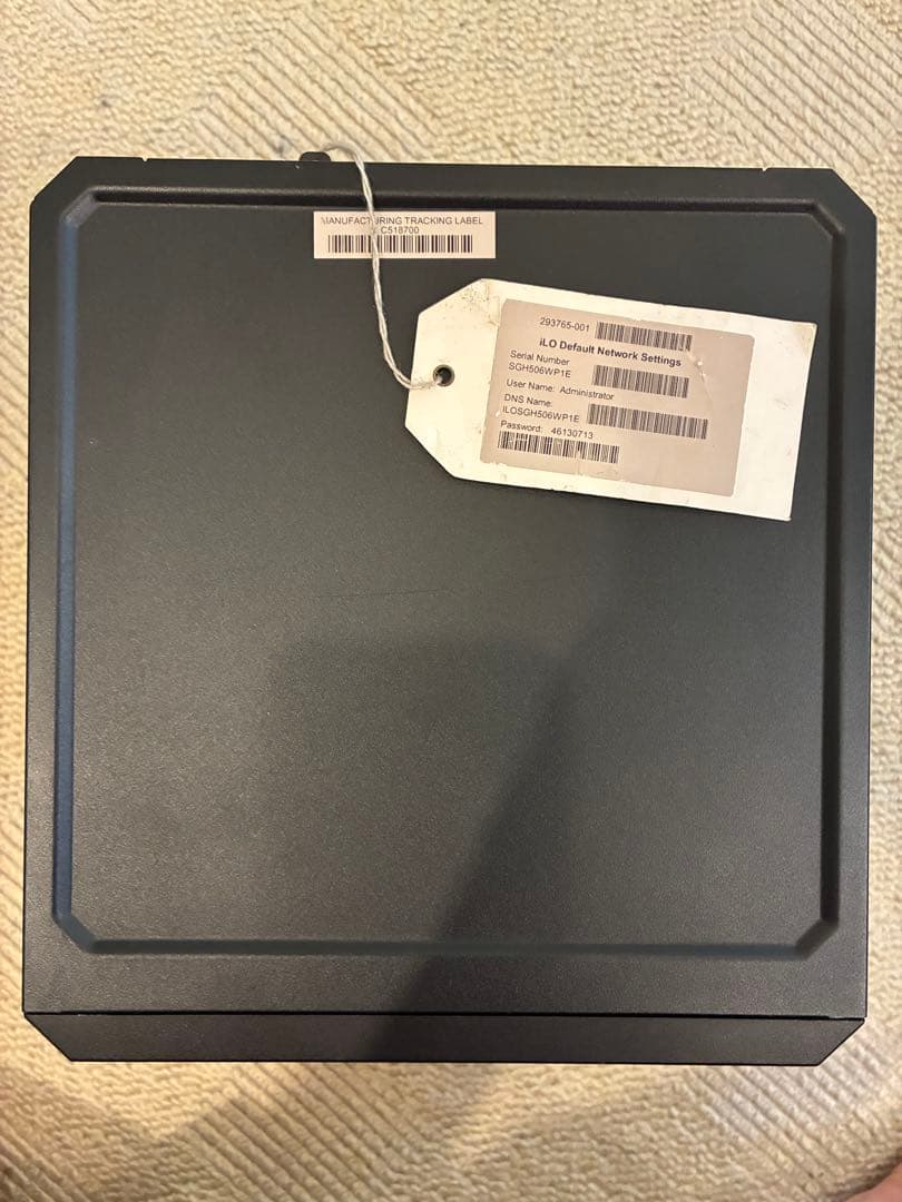 サーバー HP MicroServer Gen8 XEON E3-1220L 16GB