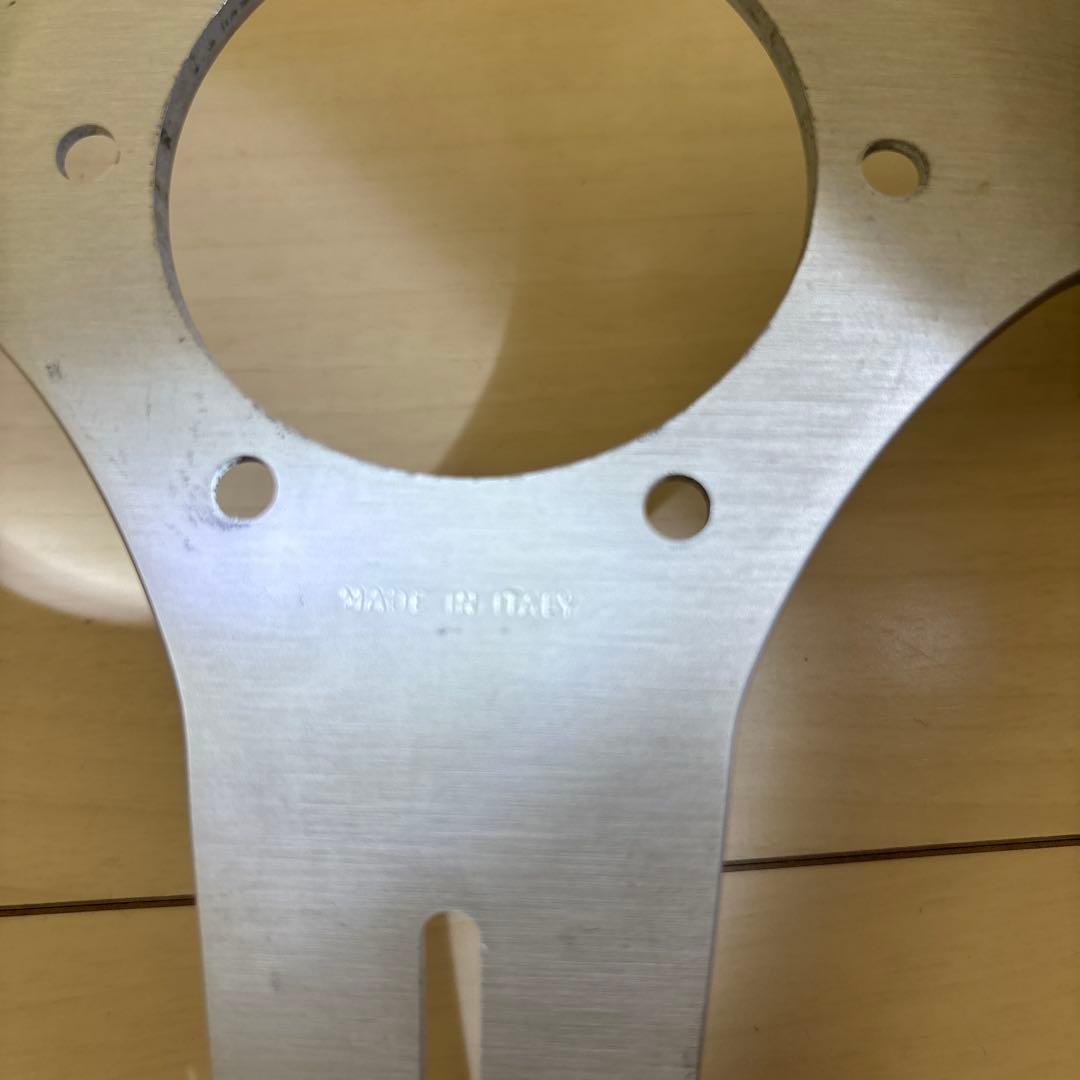 ナルディ　コンペティション　ブラックレザー&シルバースポーク36パイ　正規品中古