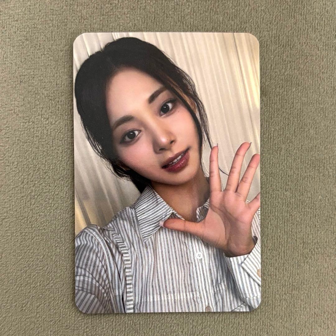 販売終了品 TWICE WOWPASS 10周年記念未公開自撮りトレカ セット