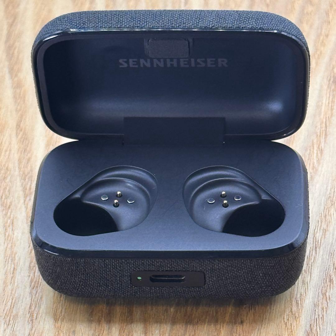 <おまけでCaseお付け> MOMENTUM True Wireless 4