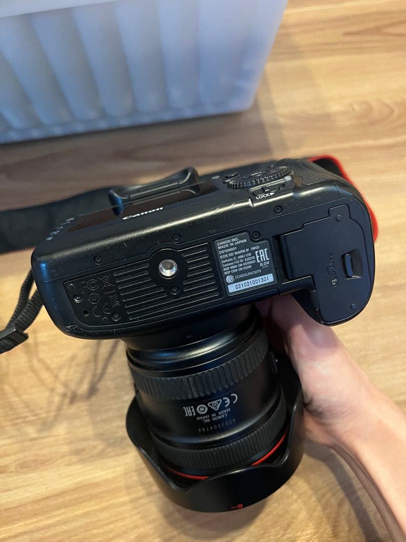 デジタルカメラ Canon EOS 5D MarkIV EF24-70mm F4L IS USM