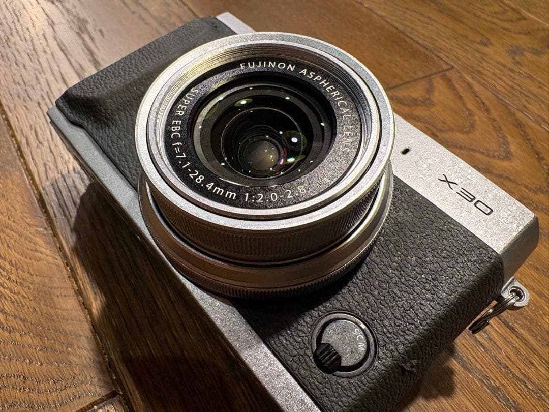 FUJIFILM X30 シルバー【ジャンク品】