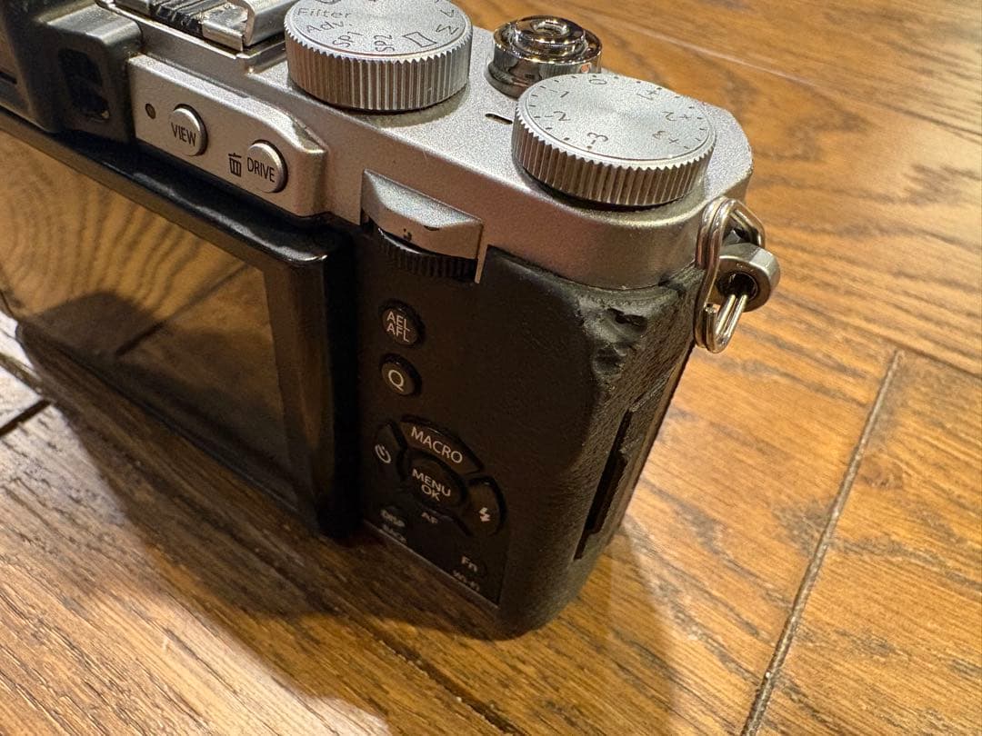 FUJIFILM X30 シルバー【ジャンク品】