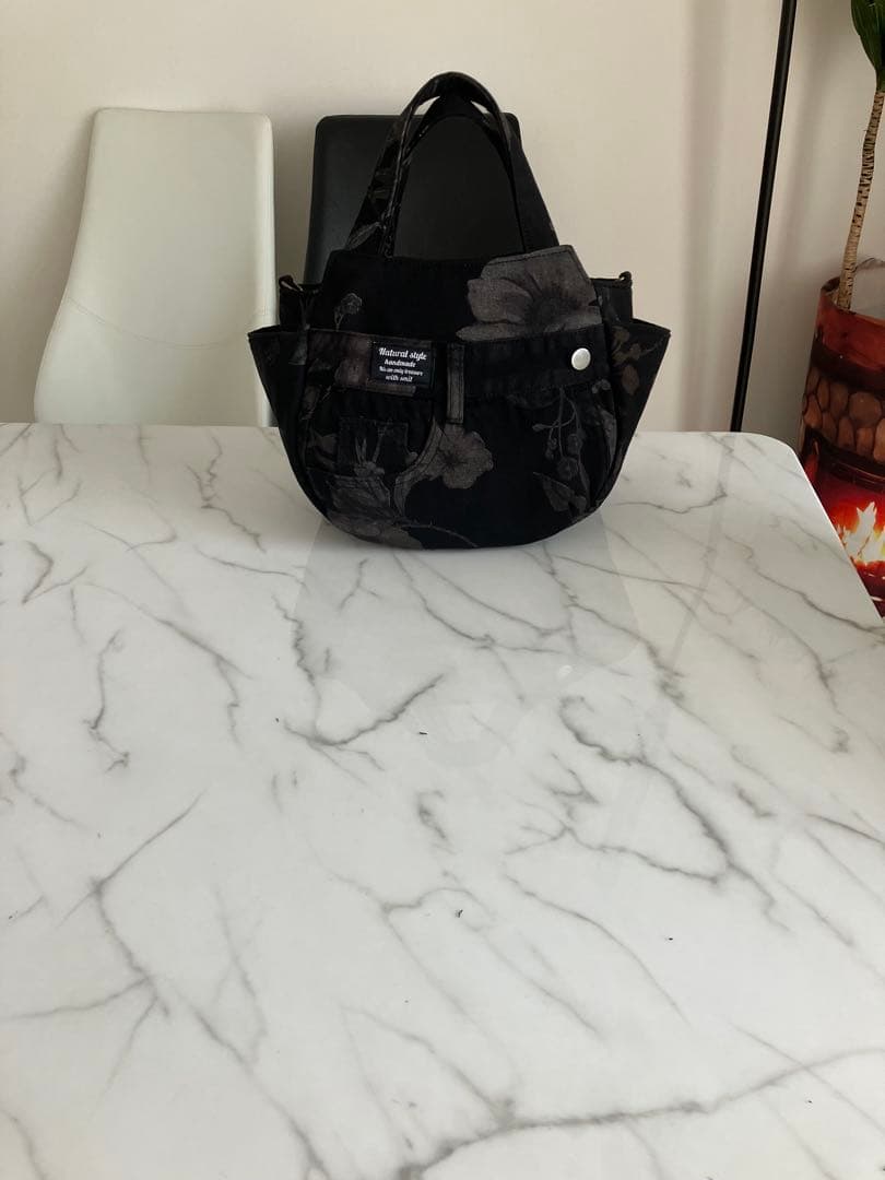 851 ピエロ　花柄デニムリメイクバック　ハンドメイド 3点