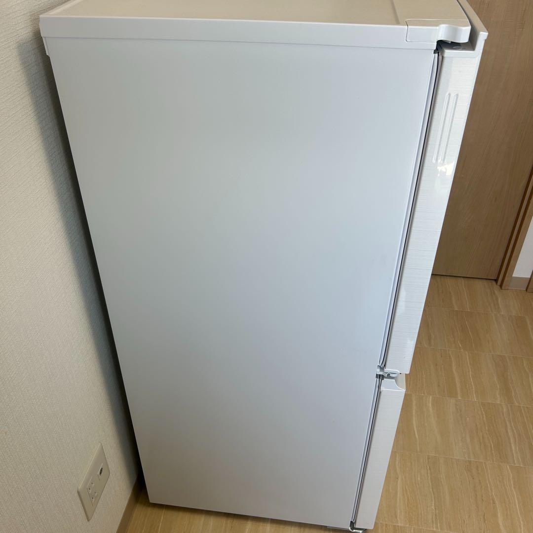 【美品】SHARP 冷蔵庫 152L どっちでも付け替えドア SJ-D15G-W