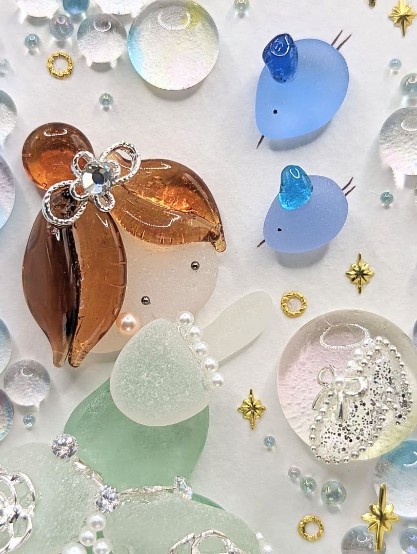 『Wearing a Glass Dreamed of…*』　シーグラスアート