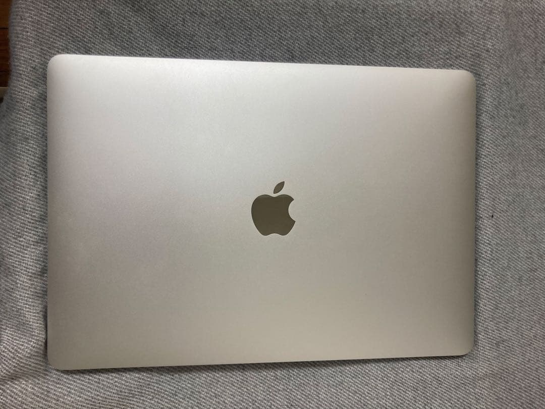 MacBook Pro 13インチ2020年モデル i5/16GB/512GB