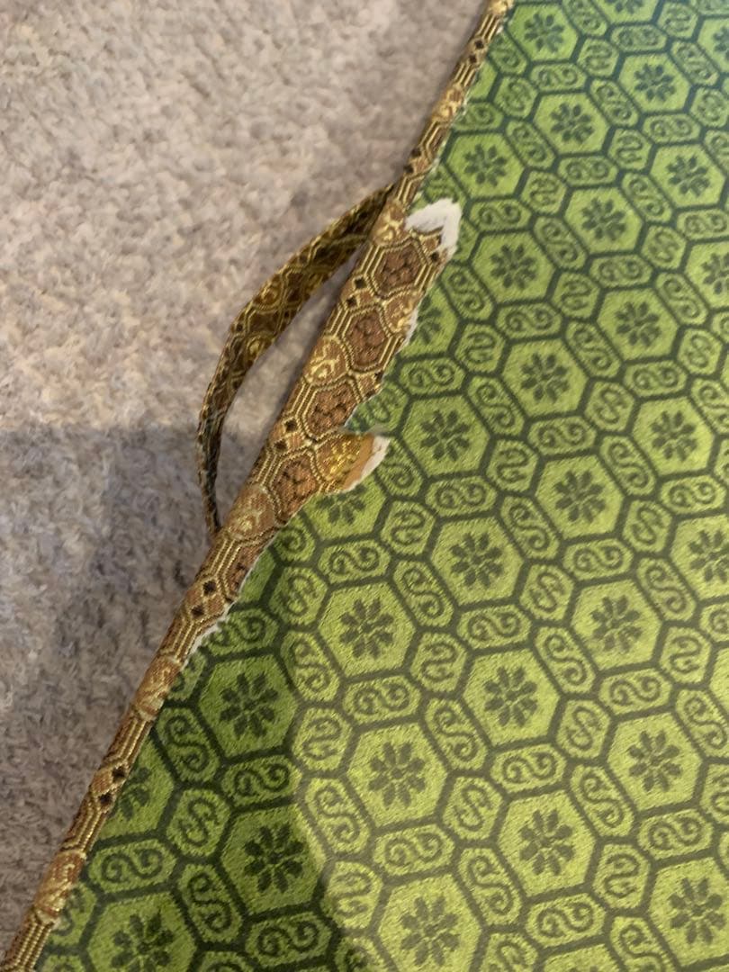 ア*ン様 新品！中国美術 唐木造 白檀透彫刻 翡翠 軍配型硯屏 団扇