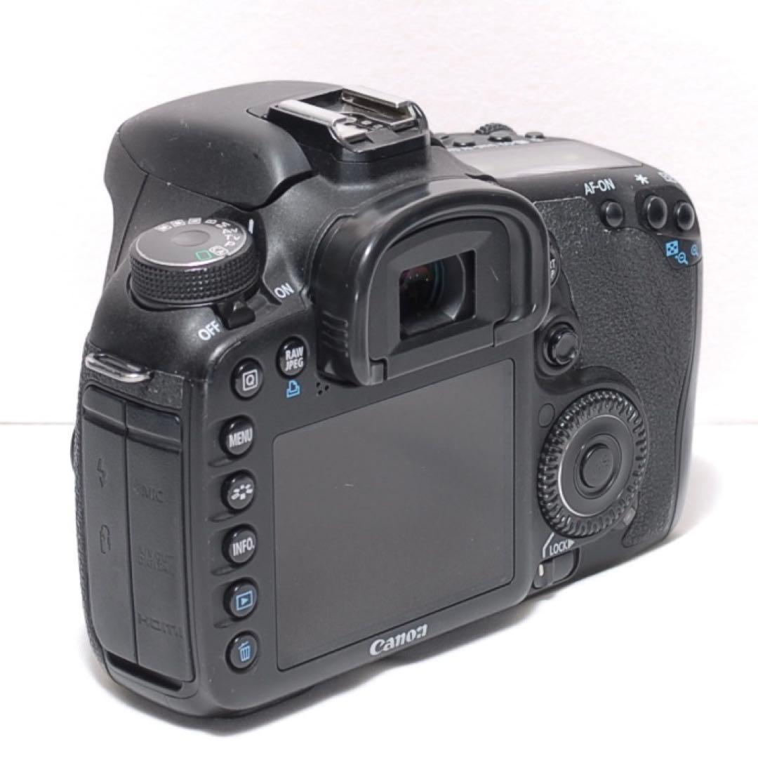 ✨超望遠レンズセット✨キャノン EOS 7D✨ 中級モデル✨高速連写機能✨