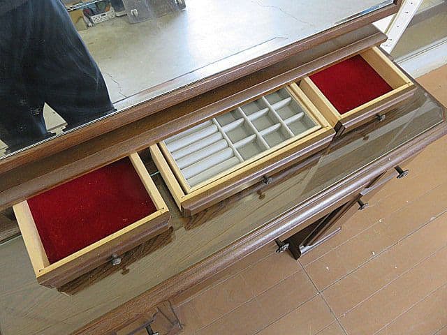 の*ん様 karimoku/カリモク　ドマーニ 「クイーンズライフ」 最高級ドレ