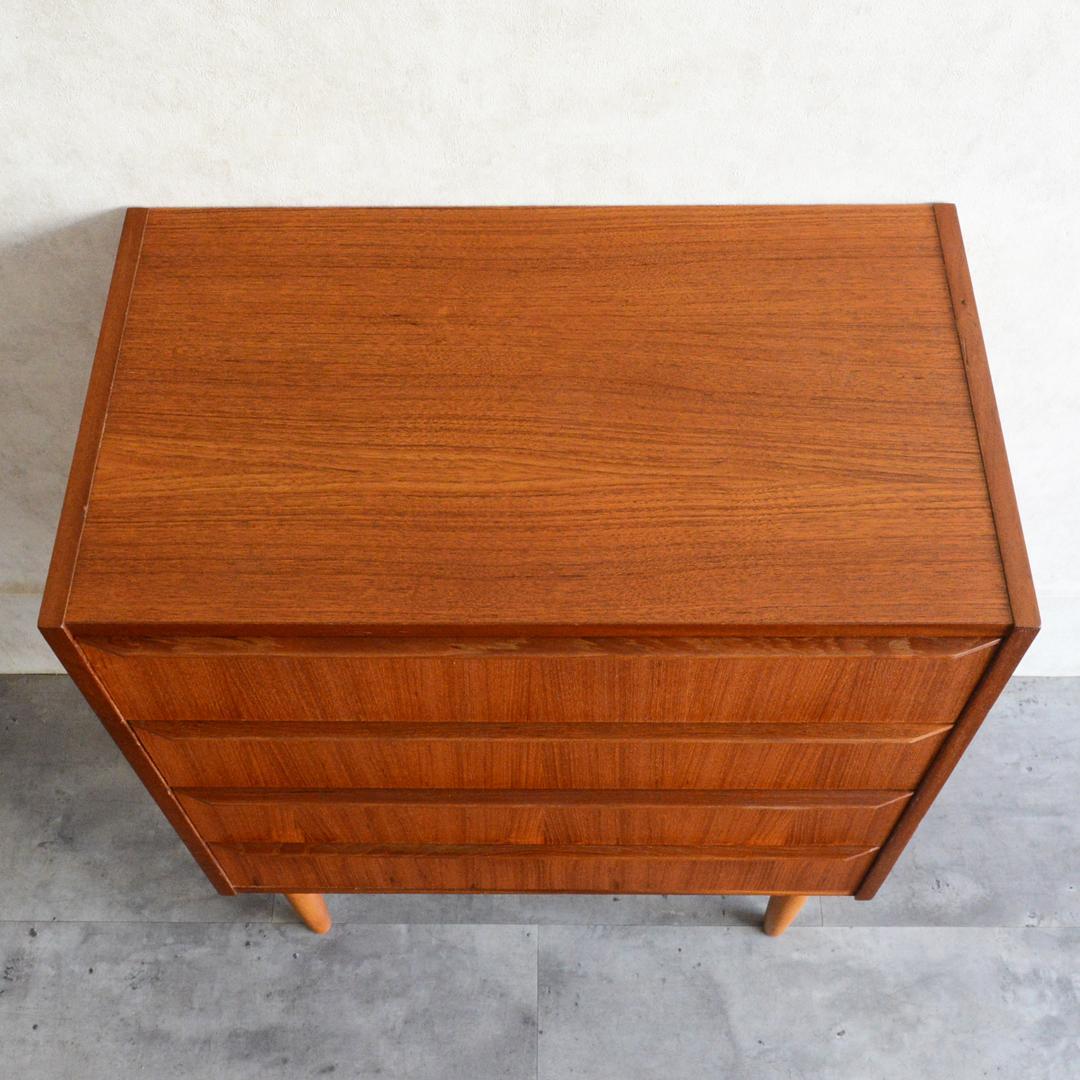 デンマーク 北欧ヴィンテージ チーク ４段 チェスト 洋タンス 北欧家具