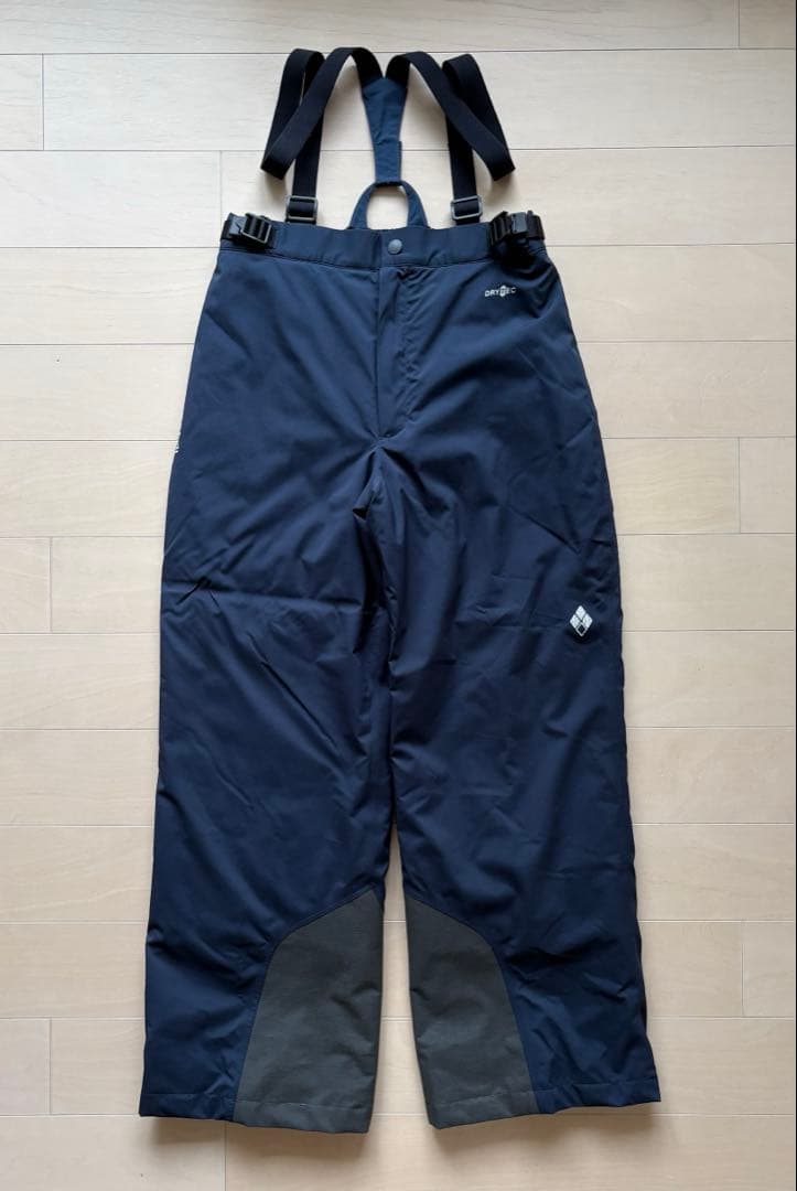 【美品】mont-bell 子供用スキーウェア上下セット（上140・下150）
