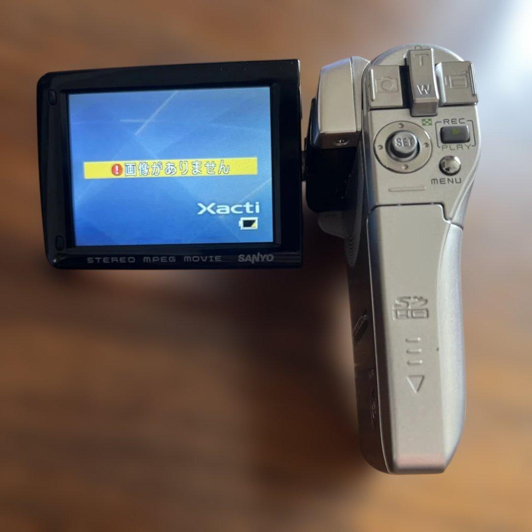 ビデオカメラ SANYO Xacti DMX-CG6