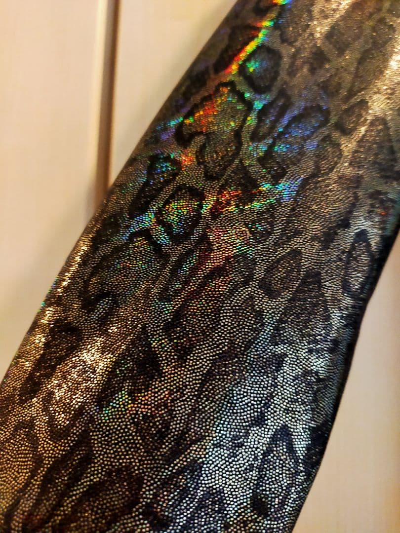 HIROGATO製■蛇柄　Мサイズ