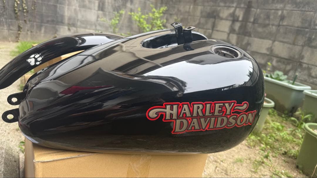 ハーレー　FXDL ダイナ　ローライダー　タンク　フェンダー