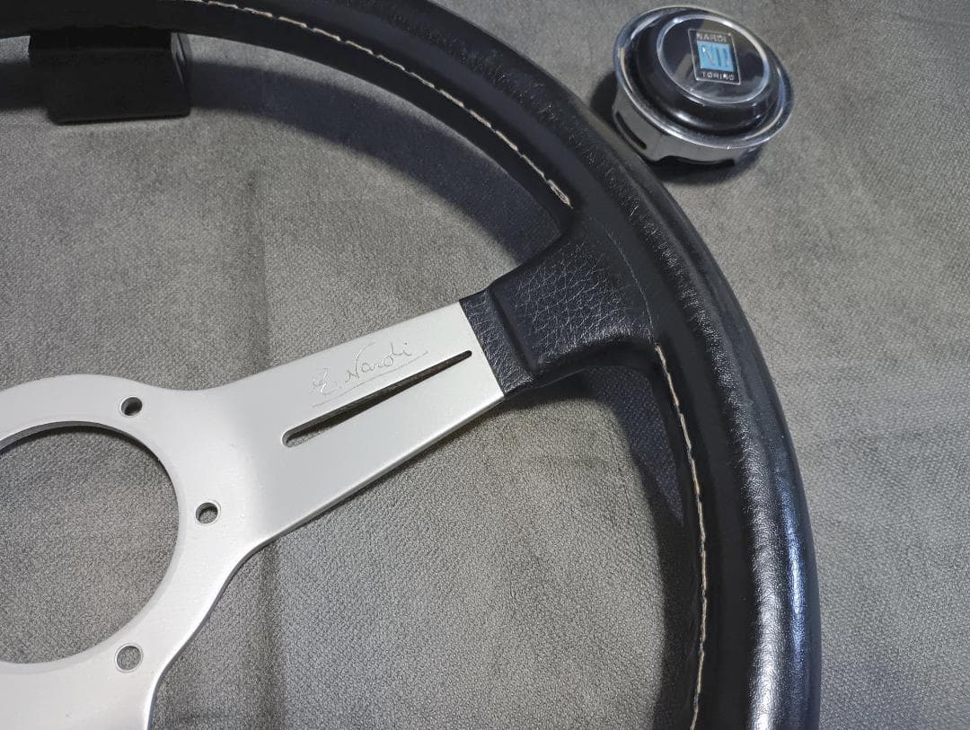 当時物 NARDI ナルディ ステアリング CD83 18-10