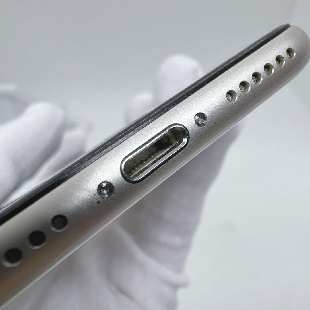 【美品】iPhoneSE3 SE3 64GB SIMフリー 白 ホワイト 本体