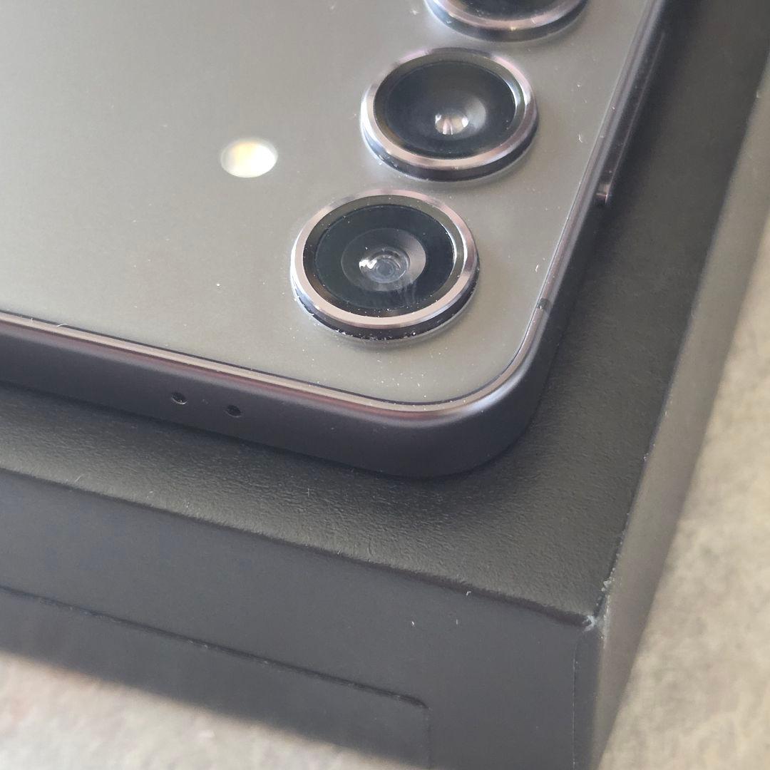 美品　おまけ付き Galaxy S24 オニキス ブラック ドコモ SIMフリー