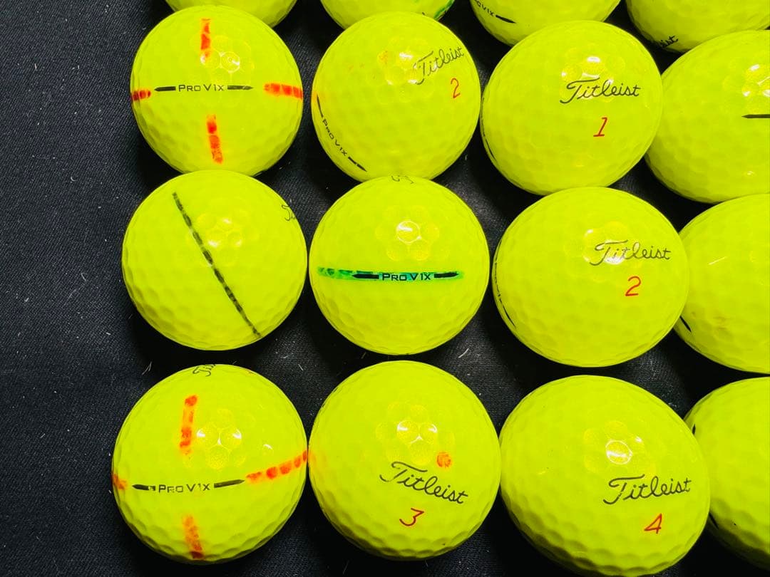 最新 タイトリストPRO V1X 2025年モデル 30個　　イエロー