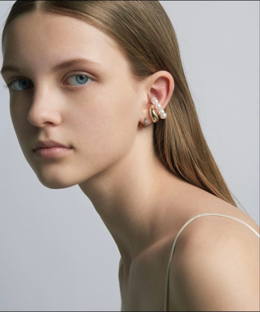 ほぼ未使用ARTIDA OUD♡ダブル パヴェ ミニフープ シングル ピアス