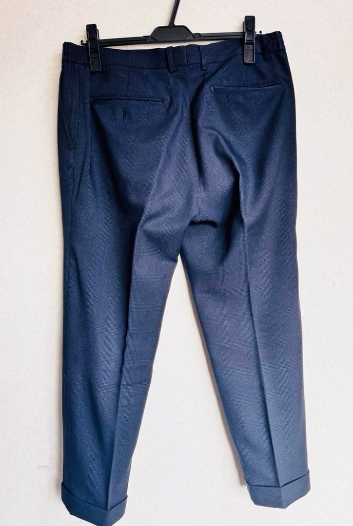 【極美品・完売色】スーツセレクト 4S 3ピース　高機能　スーツ AB5 通年可