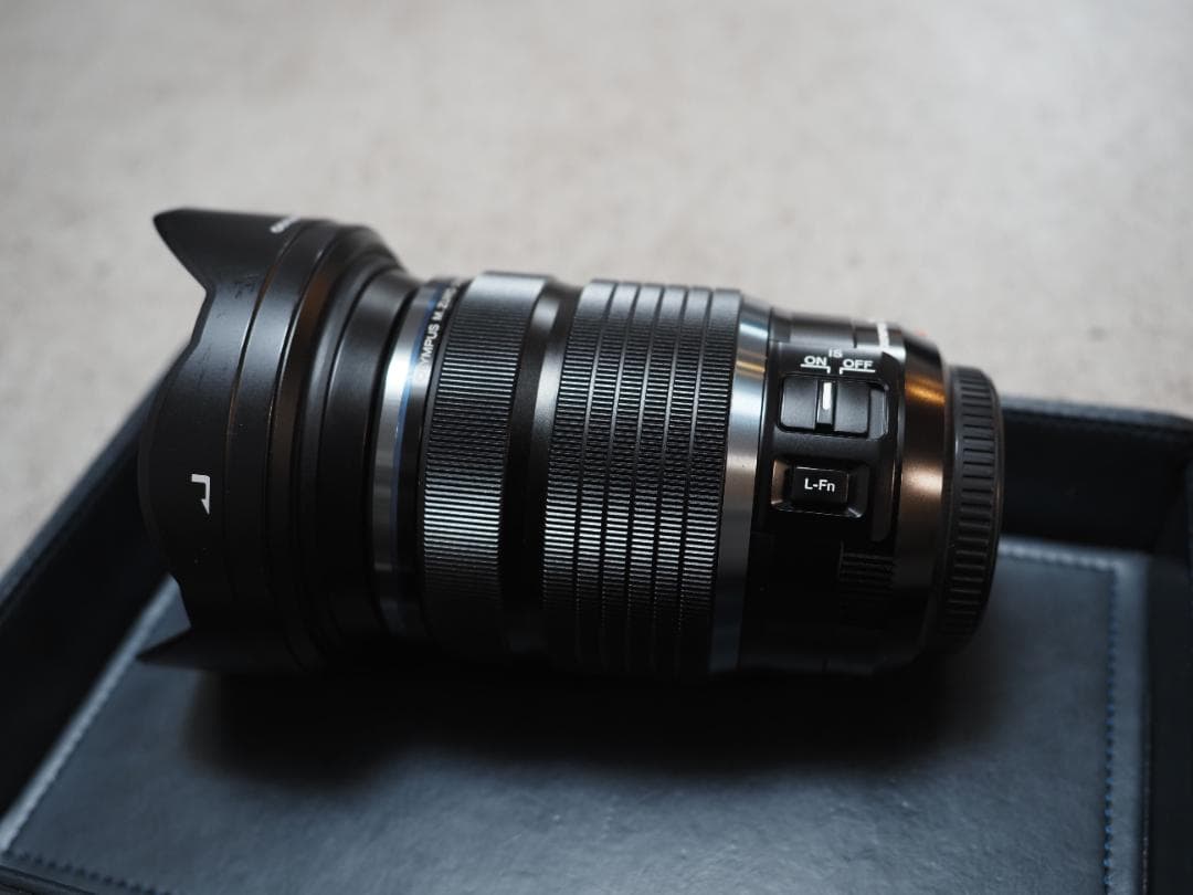 美品 オリンパス 12-100mm F4.0 IS PRO