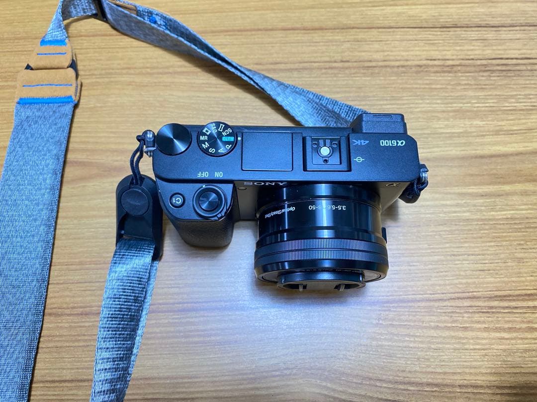 デジタルカメラ Sony Alpha a6100 16-50mm