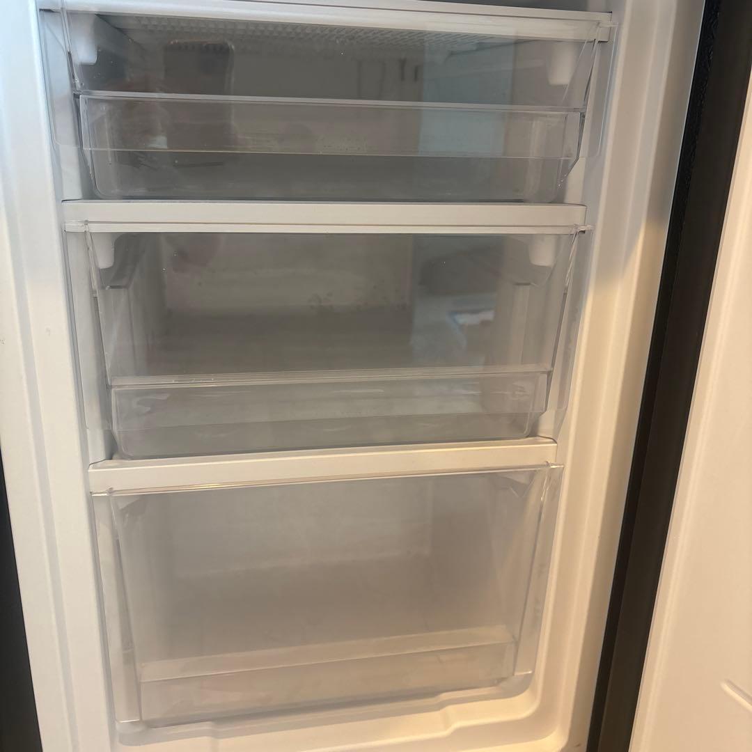 ドンドン　アイリスオーヤマ　冷蔵庫 170L スリム IRSD-17A-B