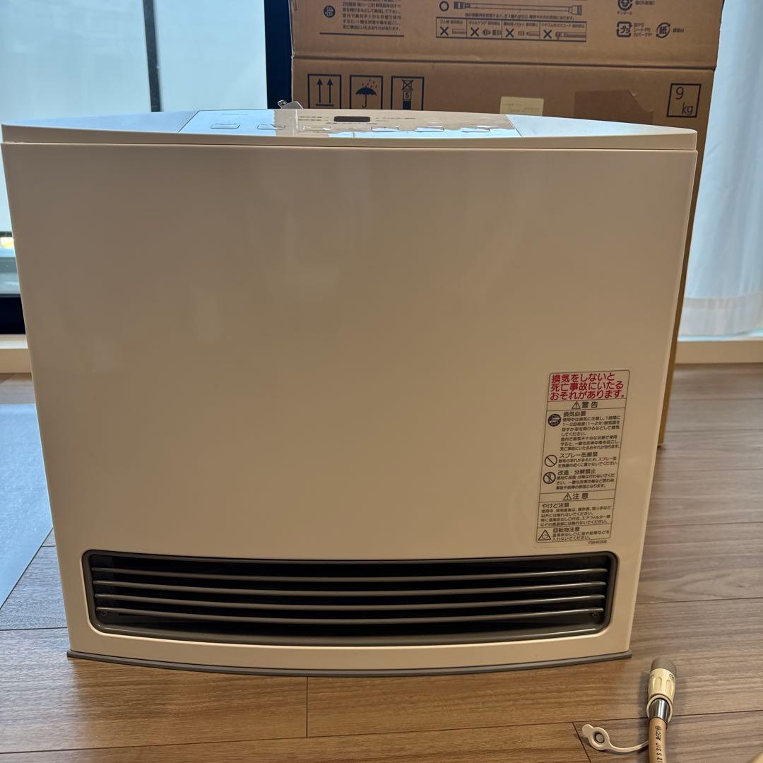 【Asa 】ガスファンヒーター　GFH-4005S-W5