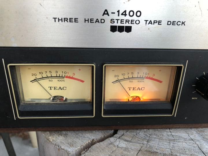 オープンリールテープデッキ TEAC A1400